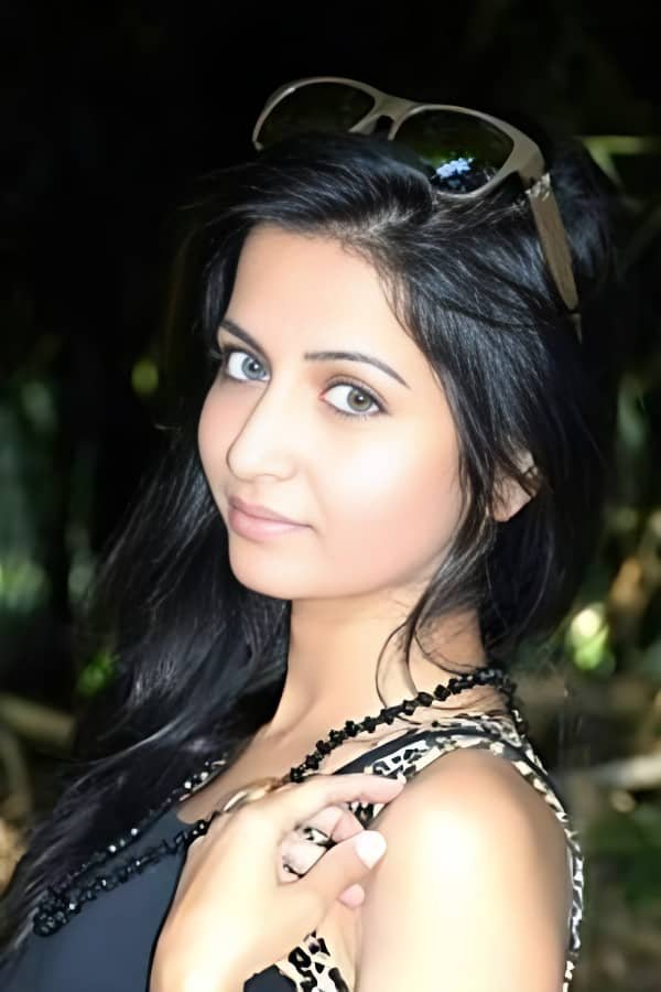 Escort Service in Balewadi